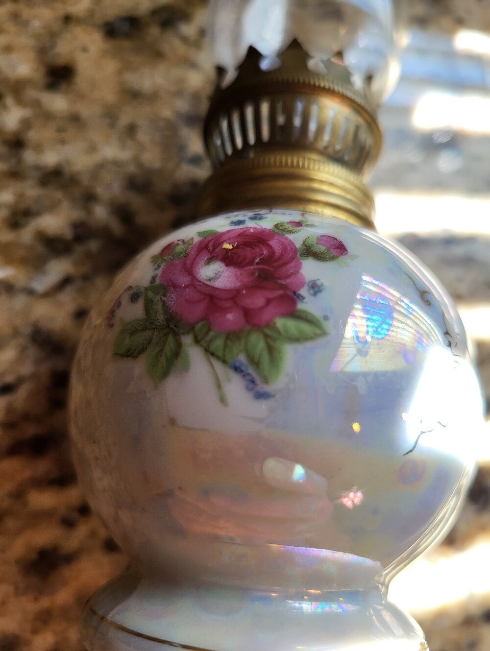 Porcelain 7.5 Inch Iredescent Rose Oil Lantern in White and Pink with Brass Trim - Picture 11 of 11